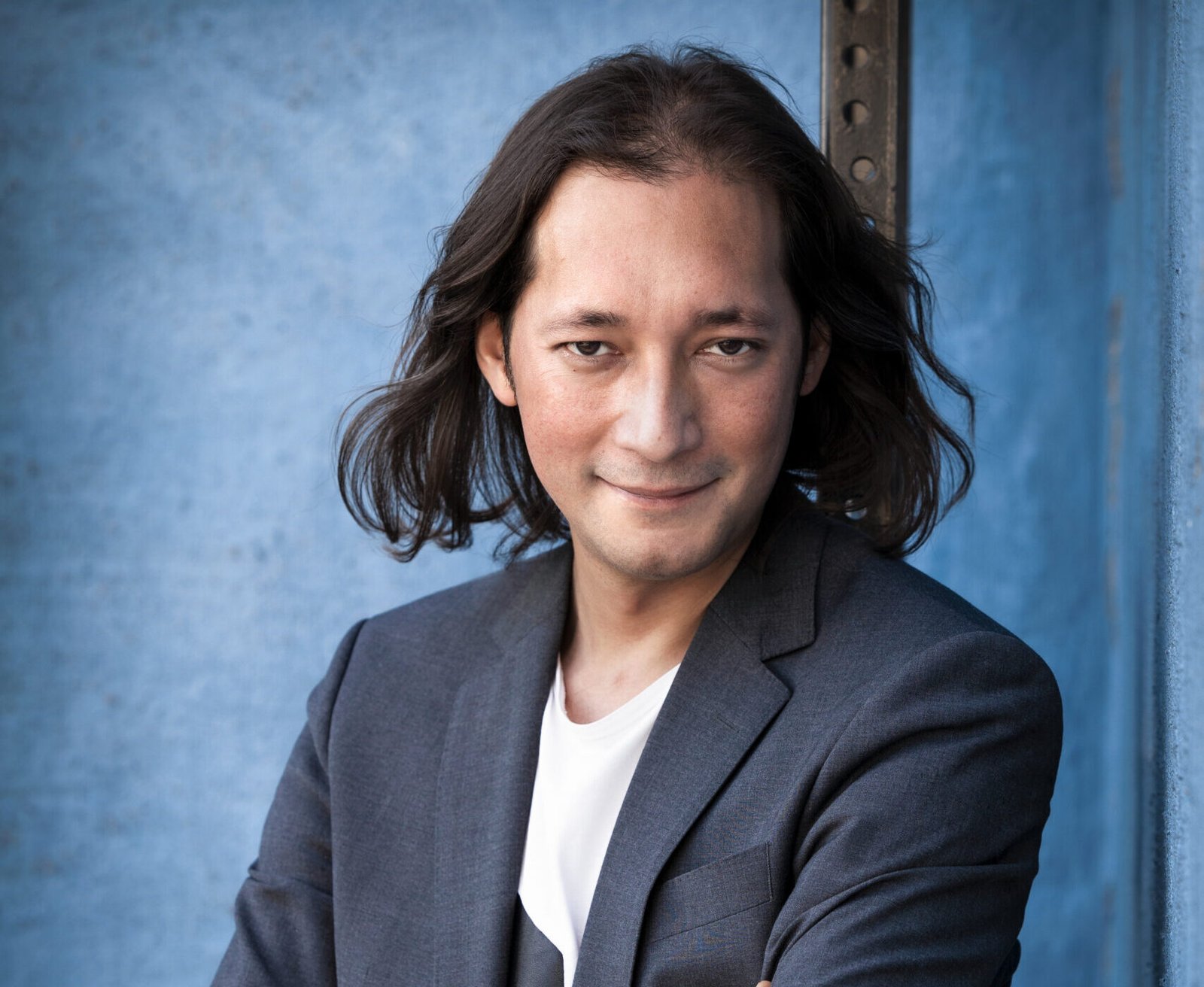 Portrait des schweizerisch-chinesischen Pianisten Mischa Cheung - fotografiert von Nadja Sjöström